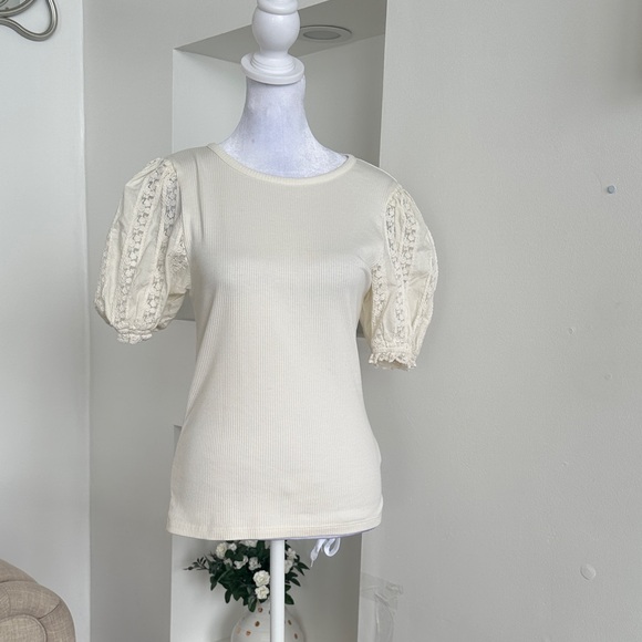 J. Crew Cream Lace Puff Sleeve Blouse - Picture 2 of 8